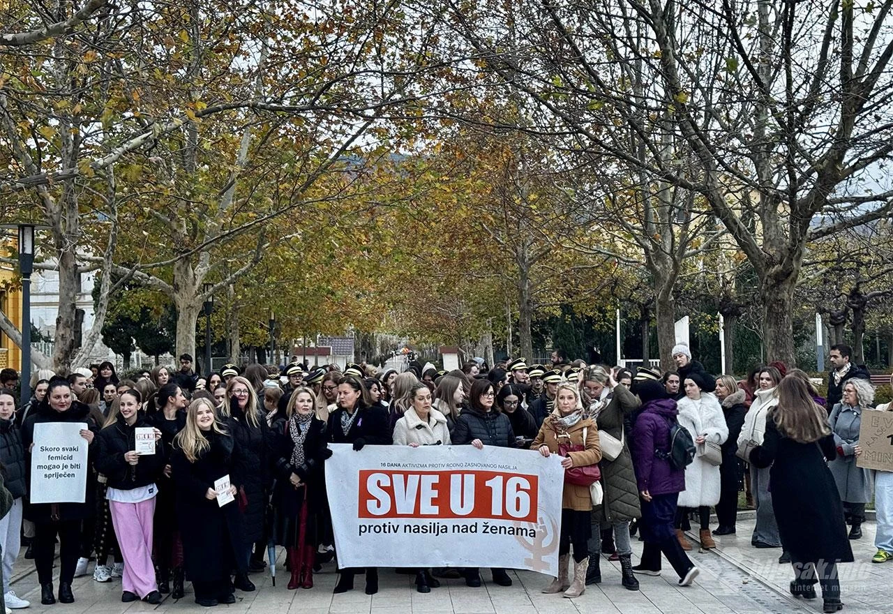 VIDEO ''Hod protiv nasilja nad ženama'' u Mostaru: Svaki femicid mogao je biti spriječen