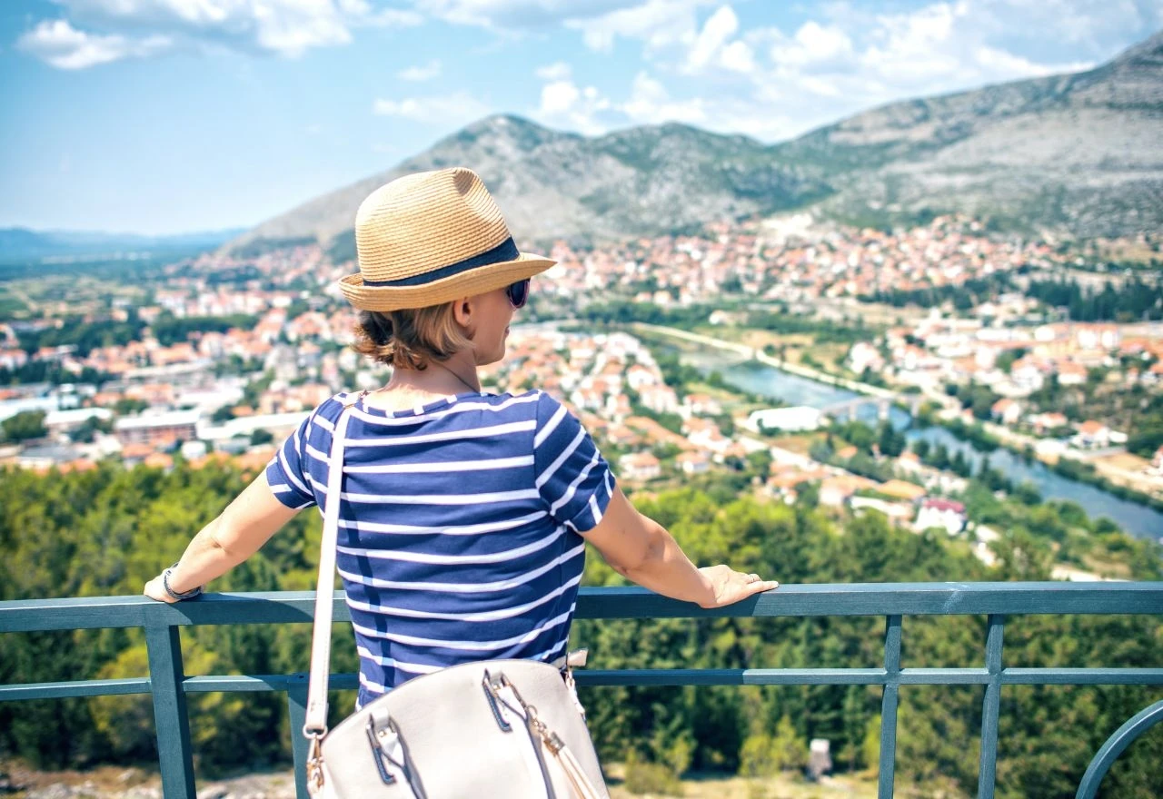 U listopadu u BiH boravilo 182.405 turista, 9,6% više u odnosu na listopad lani