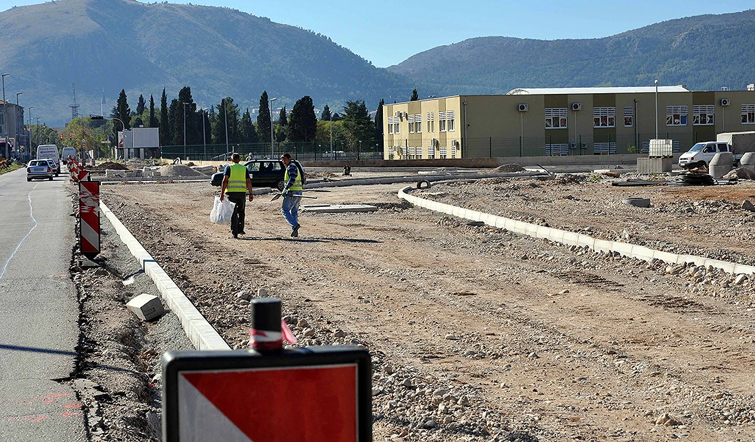 Radovi na izgradnji kružnog toka