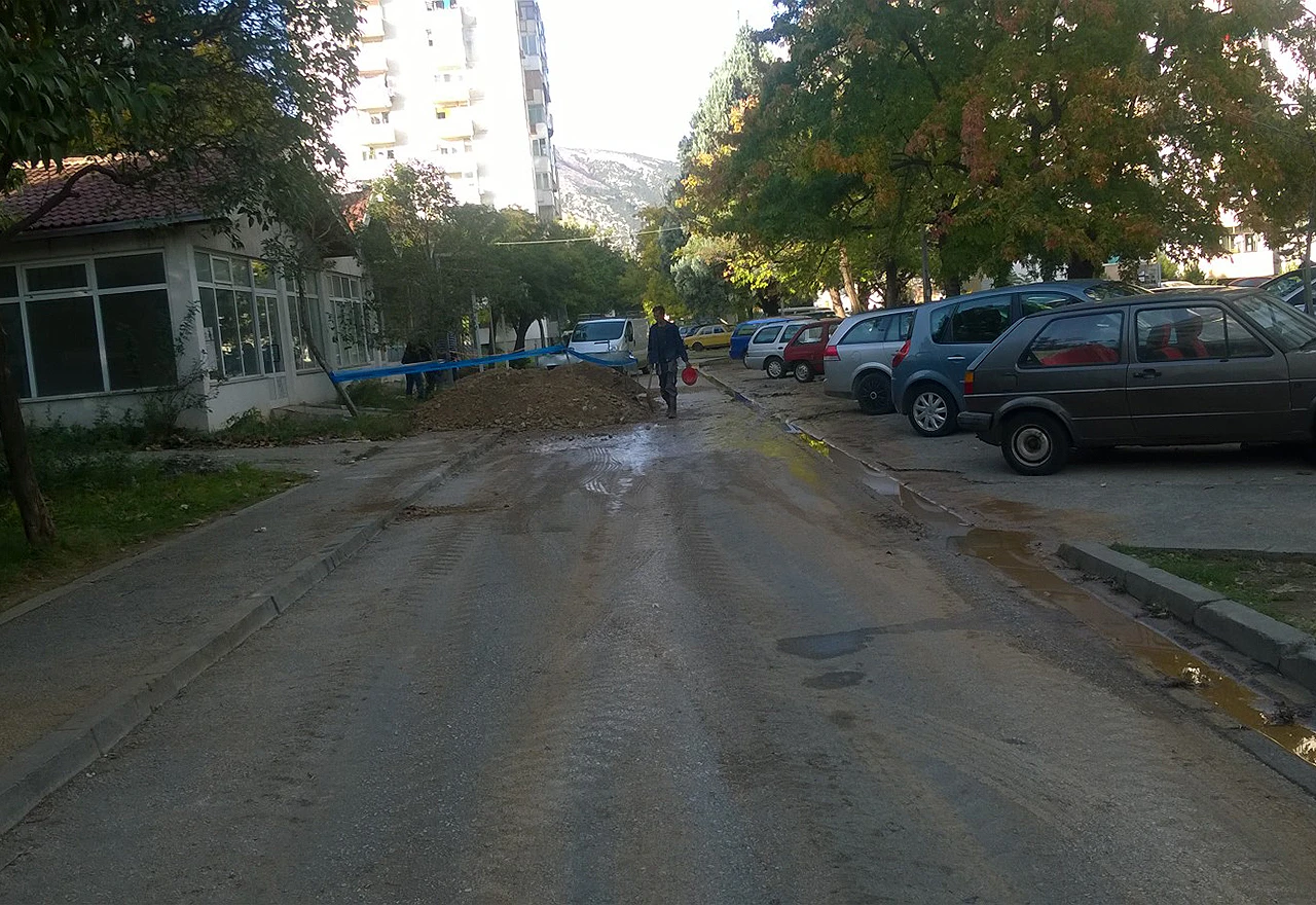 Radi se, kopa se