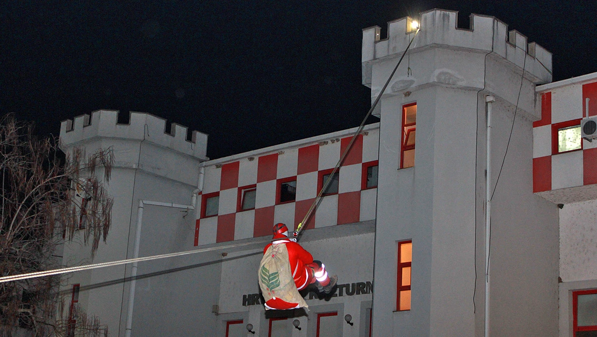 Ho Ho Hoo