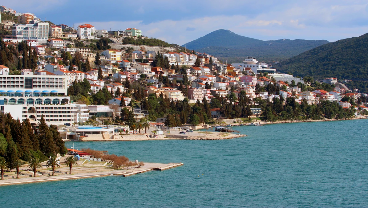 Neum se budi