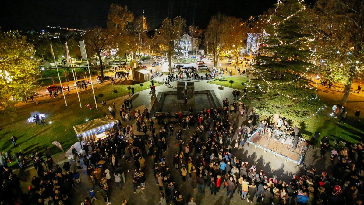 Blagdansko ozračje