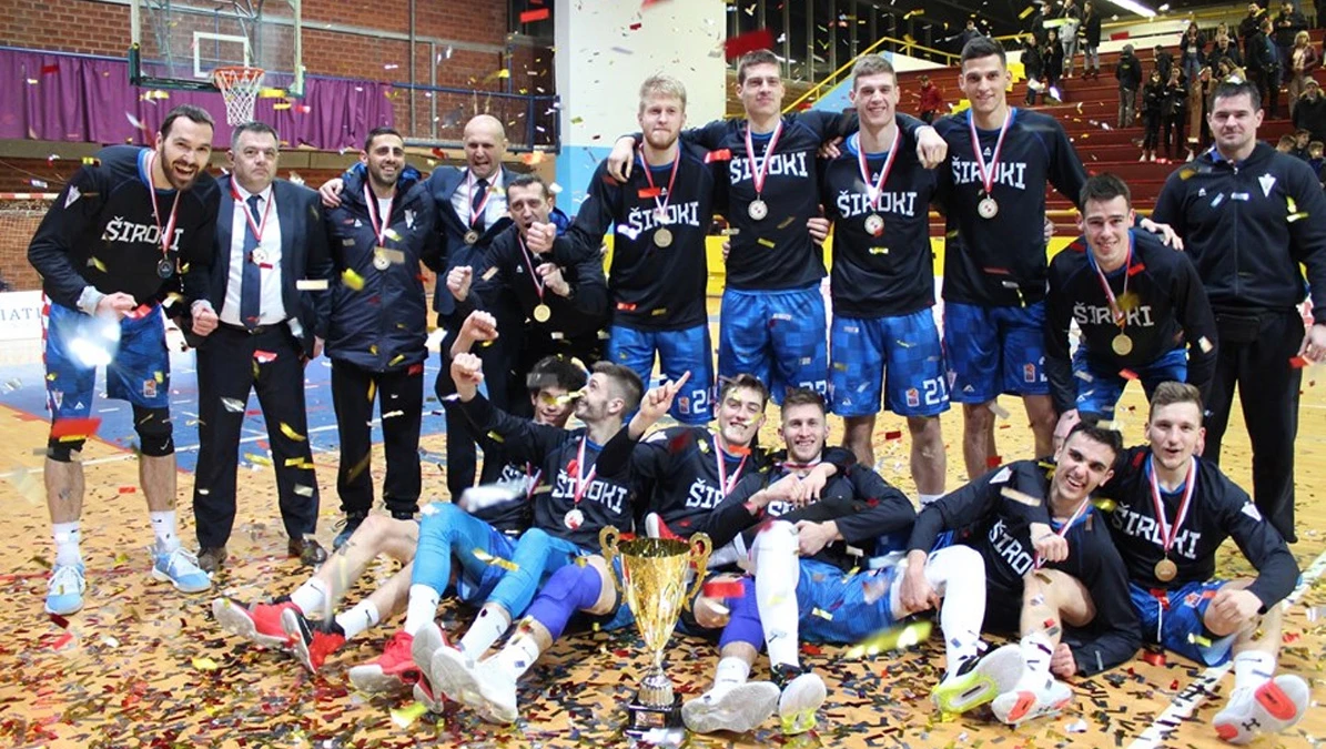 Široki osvajač Kupa HB