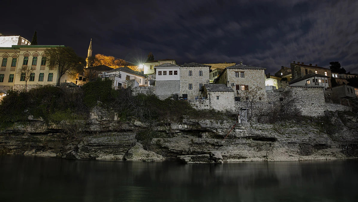 Duradžik noću