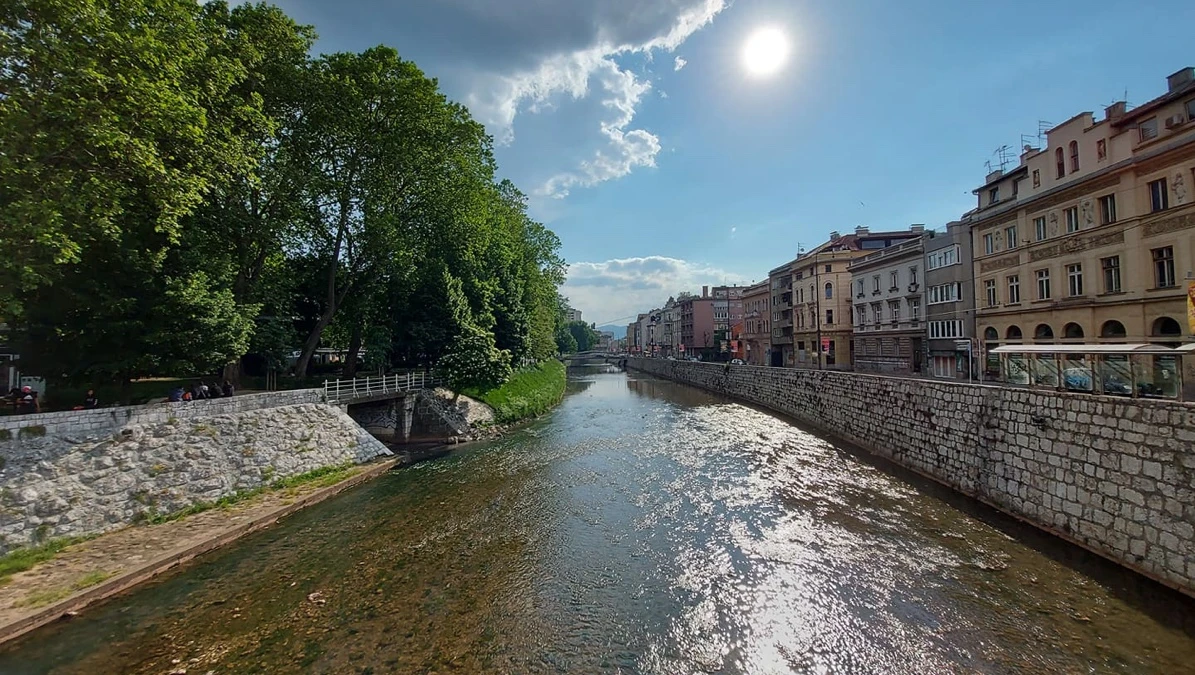 Najmanja rijeka sa najviše mostova