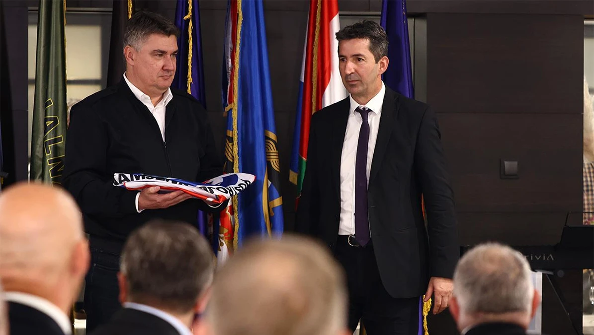 Milanović odlikovao PPN 'Gavran 2'