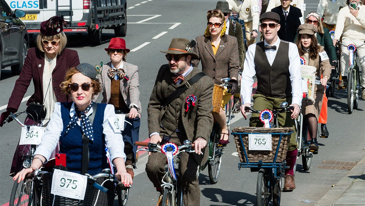 The Tweed Run