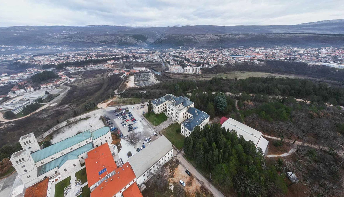 Širokobriješka gimnazija