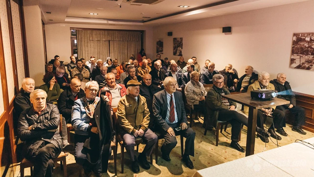 Mostarci brane kuću Mujage Komadine