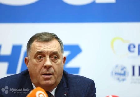Psovanje Đokoviću: Dodik upao u zasjedu i nije spavao svu noć