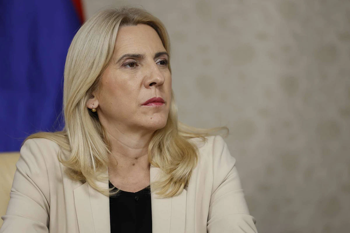Cvijanović: Napadi na Sabornu crkvu evociraju na uspomene kad su Srbi protjerani iz ovog grada