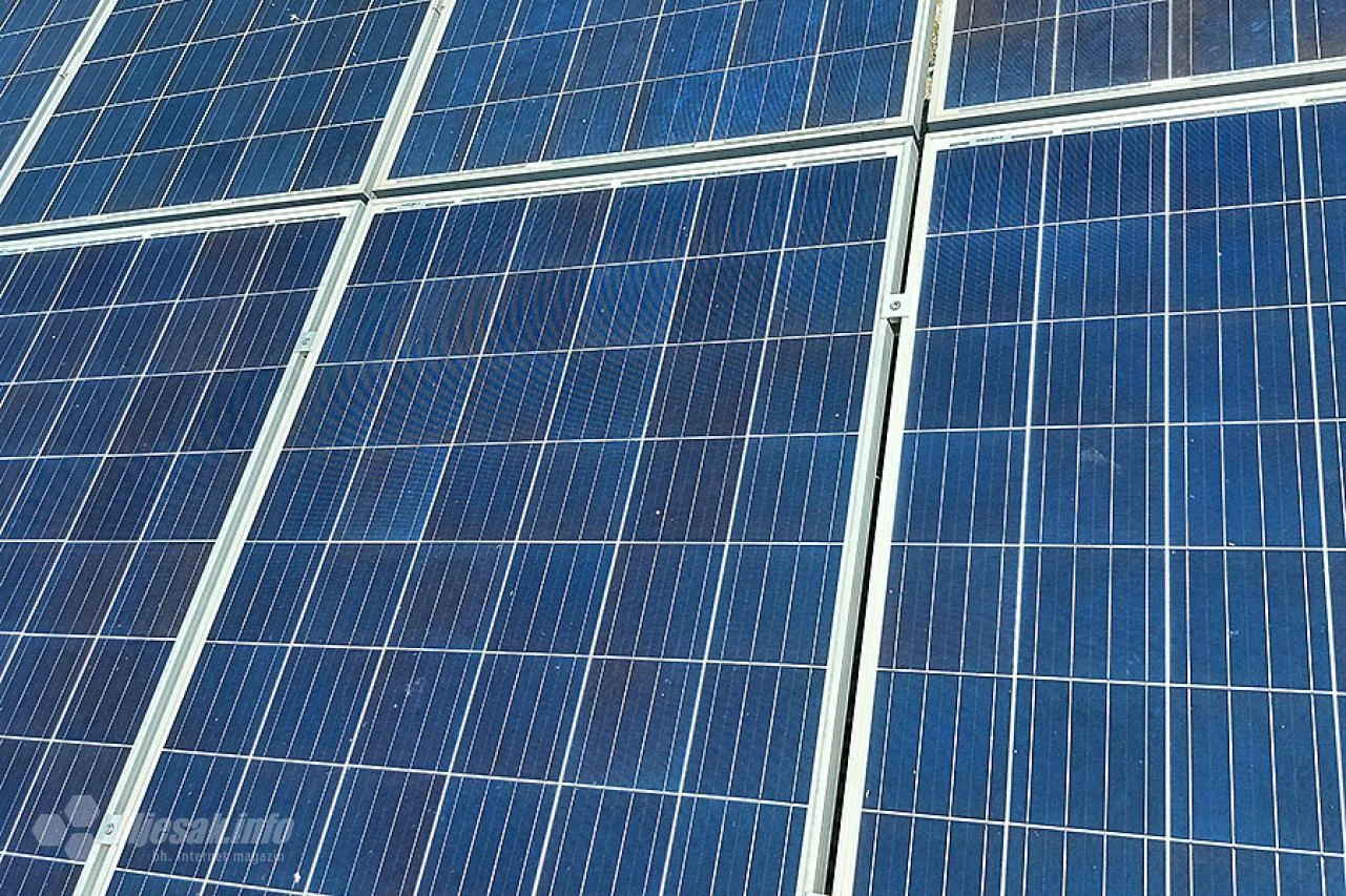 Pušteno u rad 76 solarnih elektrana u Federaciji BiH
