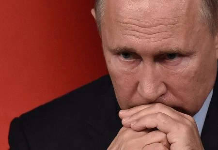 Putin odgovara na širenje NATO-a i na gola tijela lidera