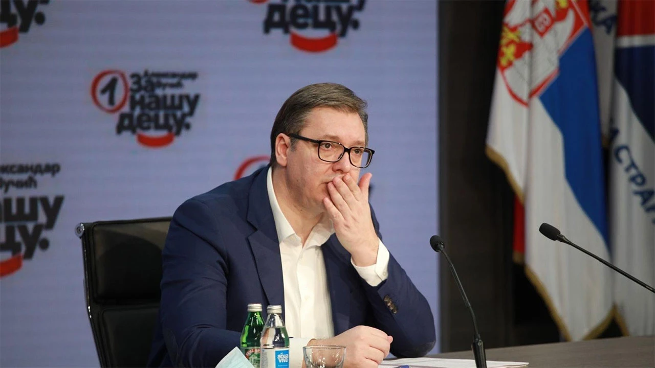 Dojave bombi u Srbiji: Vučićeva kuća na listi, ''eksplodirat će od 16 do 18 h"