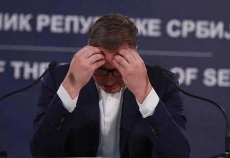 Vučić i dalje šuti o napadu Rusije; službeni stav tek u petak