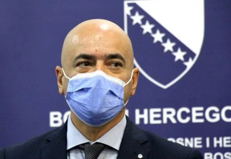 Federacija inzistira da BiH napravi covid putovnice