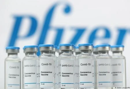 SAD će donirati 500 milijuna doza Pfizerova cjepiva