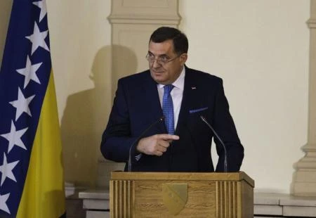 Vanjski poslovi – kaubojska institucija