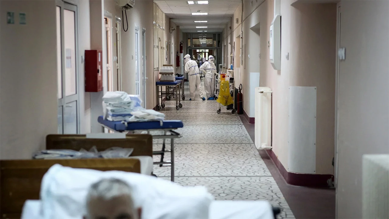 U Srbiji osmero umrlih i 426 novozaraženih koronavisuom
