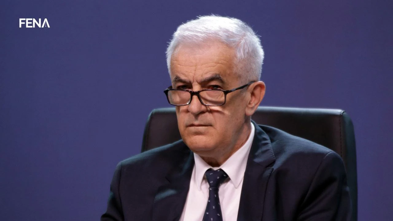 Pratite obraćanje predstavnika zdravstva