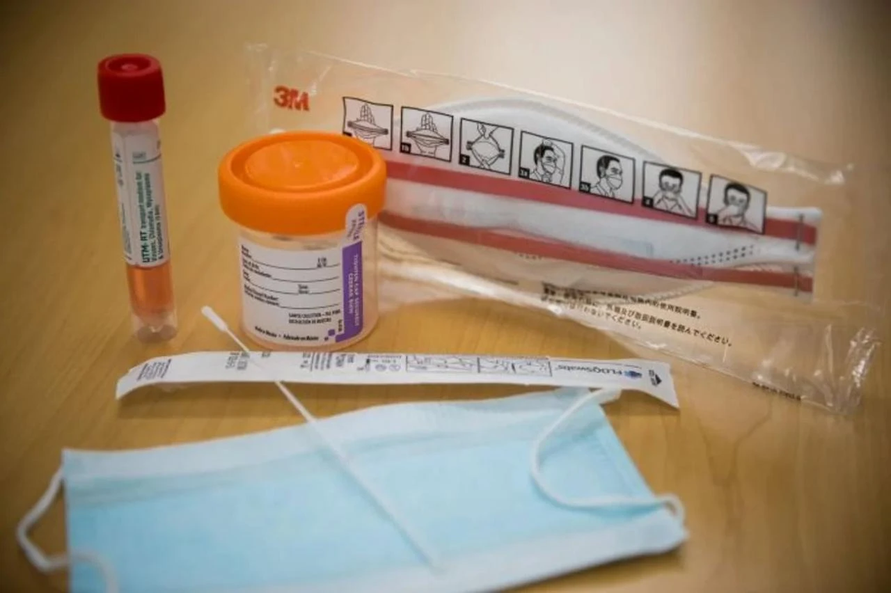 Stižu testovi za koronavirus koje će građani moći raditi kod kuće