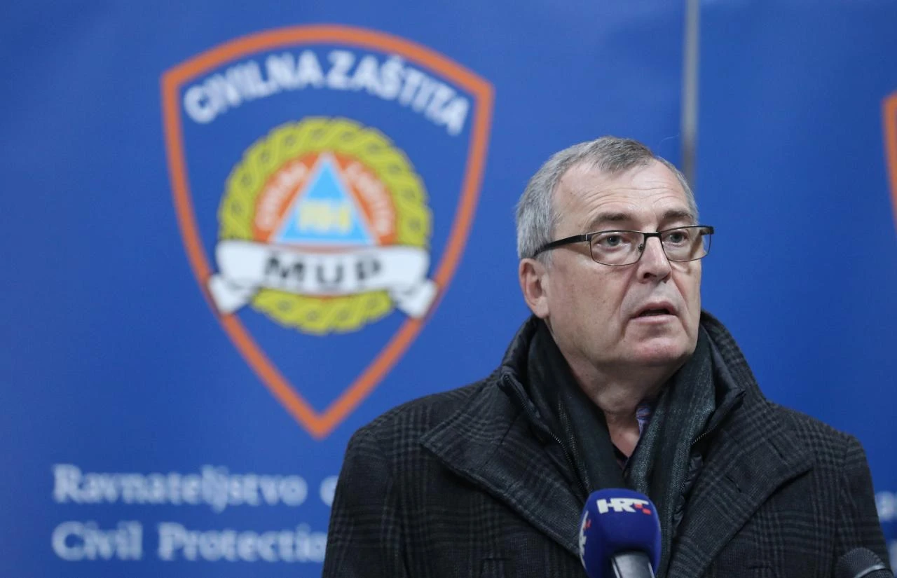 Platnene maske ne štite od koronavirusa!