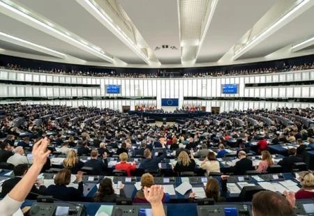 Europski parlament odobrio dogovor o Brexitu