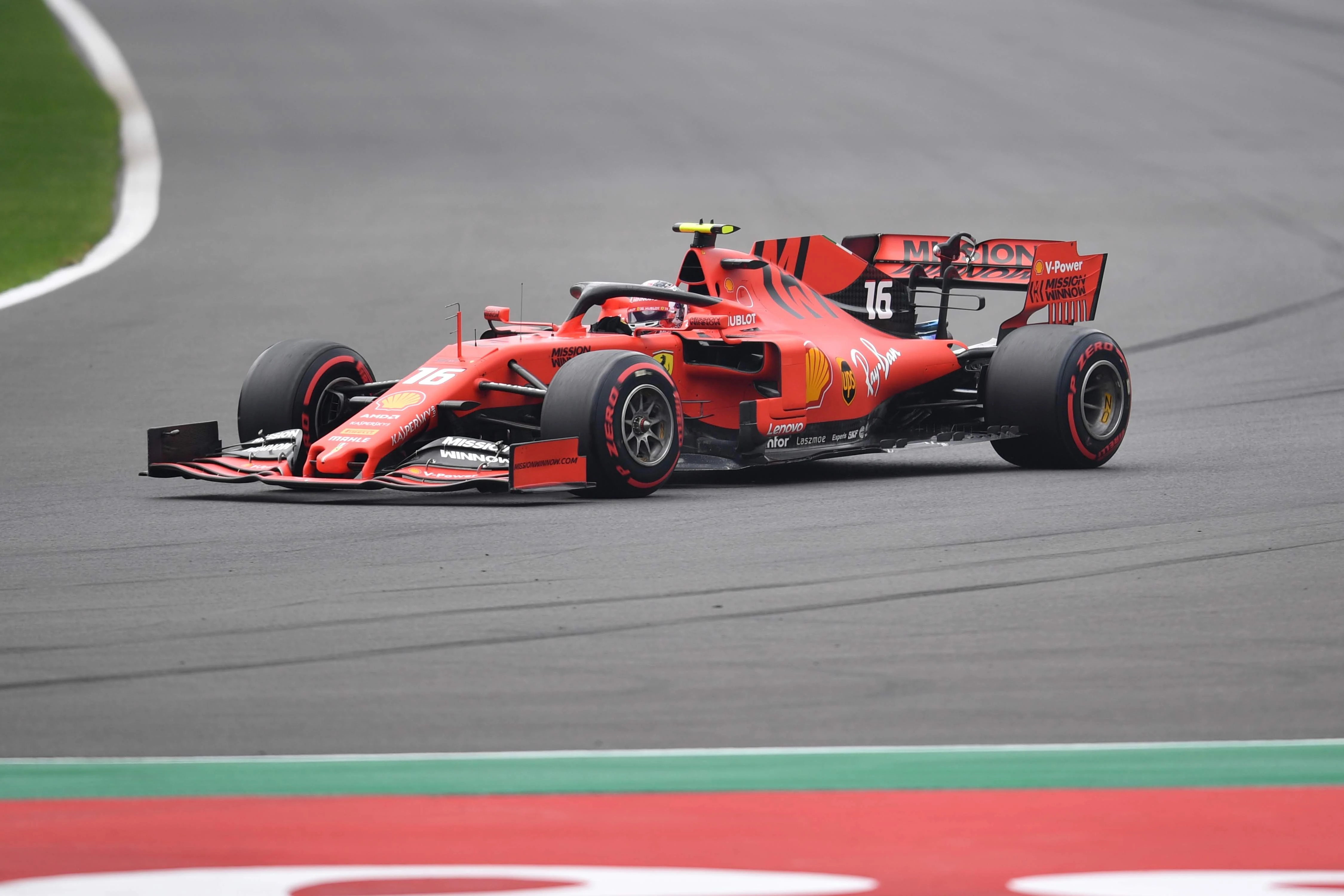 Charles Leclerc potpisao za Ferrari do 2024.