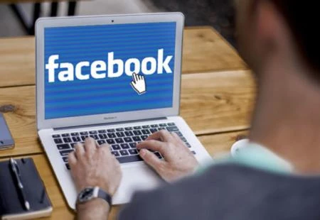 Facebook najavio veliki redizajn koji donosi i dark mode