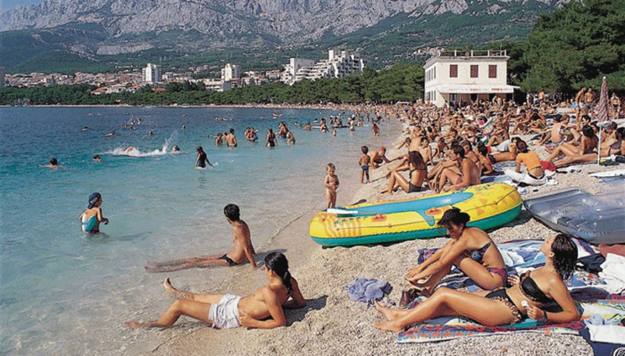 Lopovi haraju plažama, ovog vikenda prijavljeno pet krađa na hrvatskoj obali
