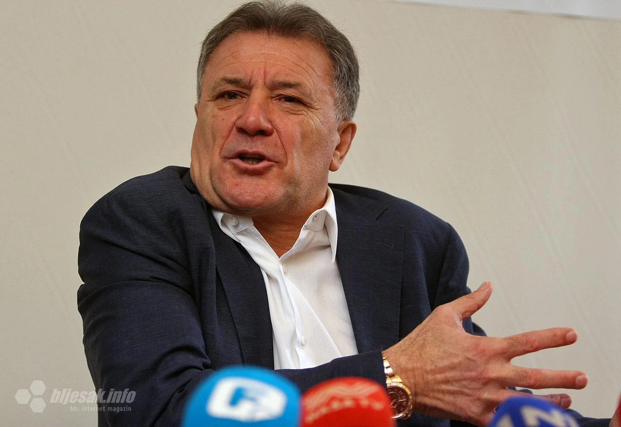 Raspisana međunarodna tjeralica: Mamić je i službeno bjegunac