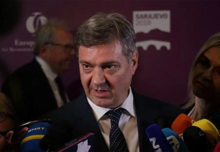 Zvizdić: Daljnje jačanje institucija BiH je odgovor na ratnohuškačke poruke