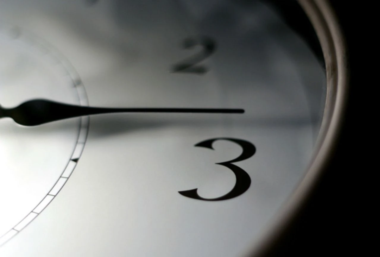 Počinje ljetno računanje vremena