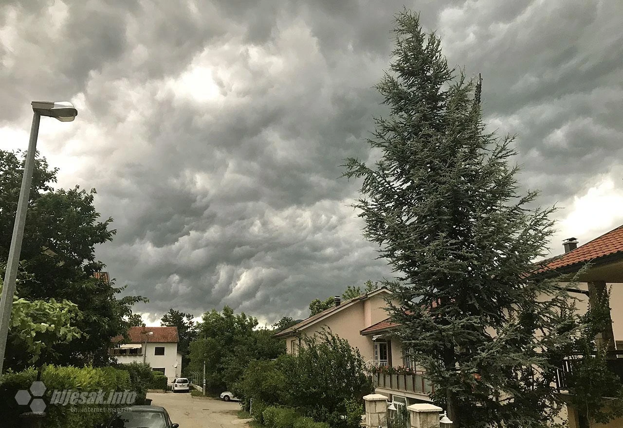 U petak oblačno, u večernjim satima ponegdje kiša