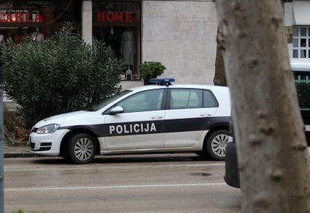 Čapljina: Policija uhitila tri maskirane osobe