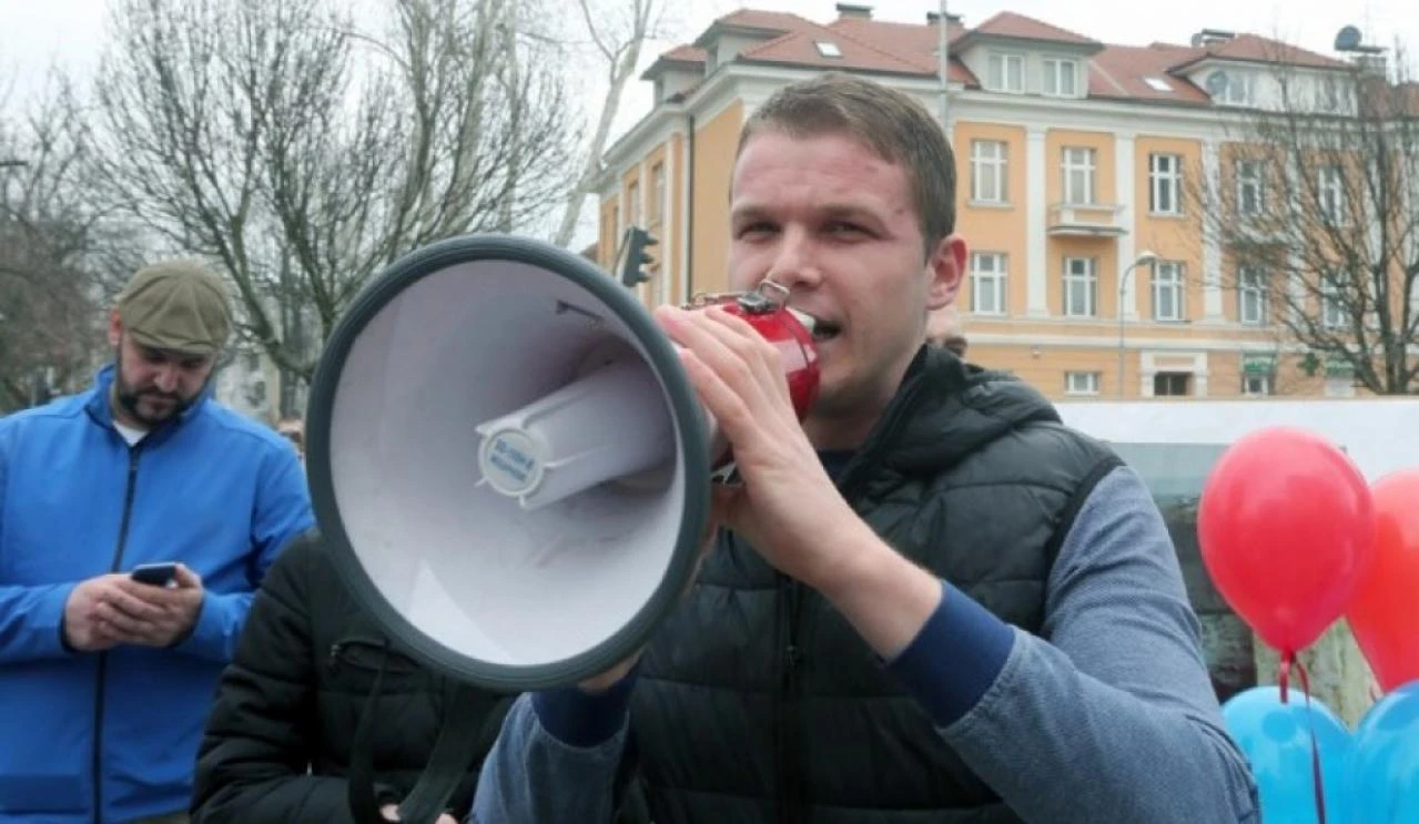 Objavljena snimka prijetnje u policiji RS: Istući ću te pa reći da si pao