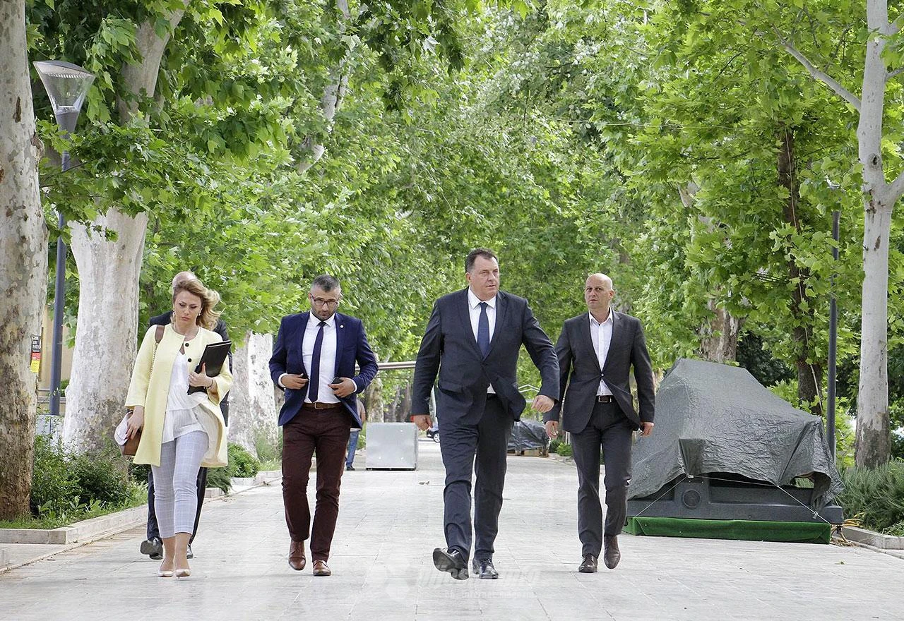 Dodiku neće biti dosadno: U sljedećih pet godina u BiH će vladati mir