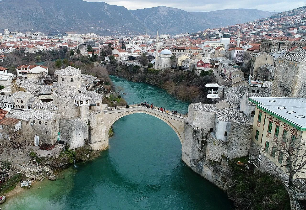 Mostar više nije jednodnevno izletište