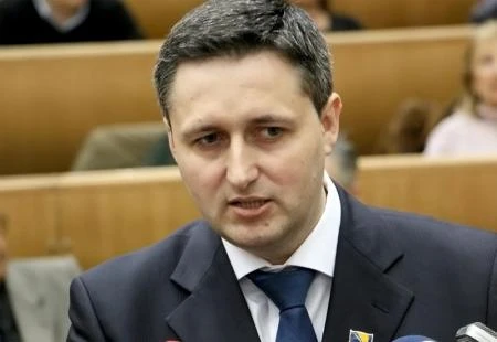 SDP: Podrška Bećiroviću za bošnjačkog, a Komšiću za hrvatskog člana Predsjedništva