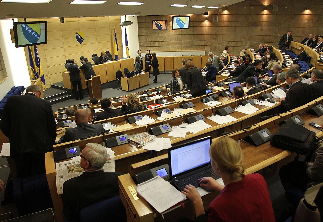 ''Čavara će snositi posljedice ukoliko odluči raspustiti Parlament FBiH''