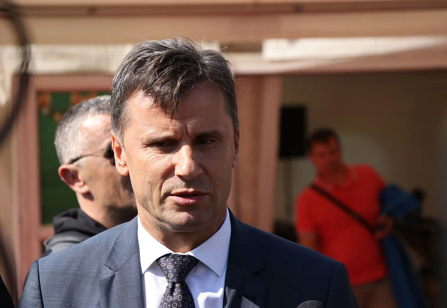 Novalić: Vlada će nadzirati  značajna društva