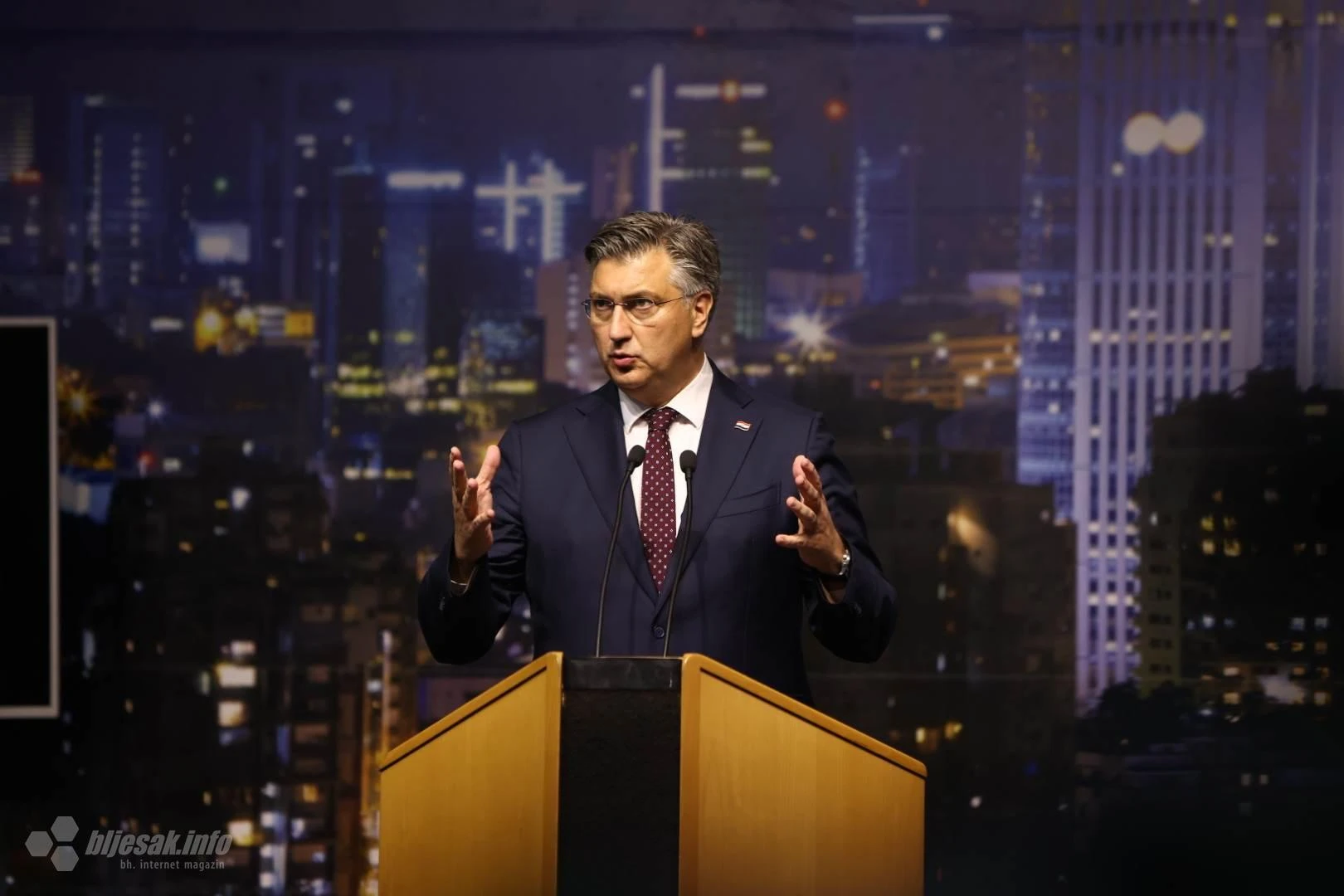 Plenković za uravnotežen pristup na Kosovu