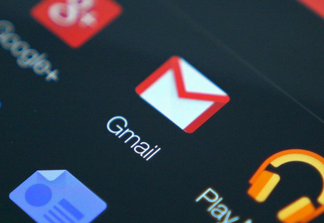Prosječni Europljanin provede na emailu 18 minuta dnevno