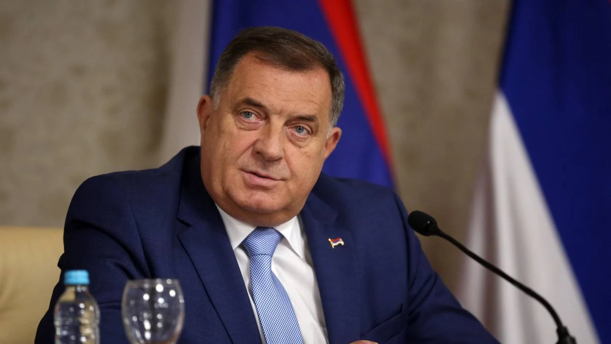Dodik: ''Misli li Izetbegović vojnom intervencijom disciplinirati Srbe?''