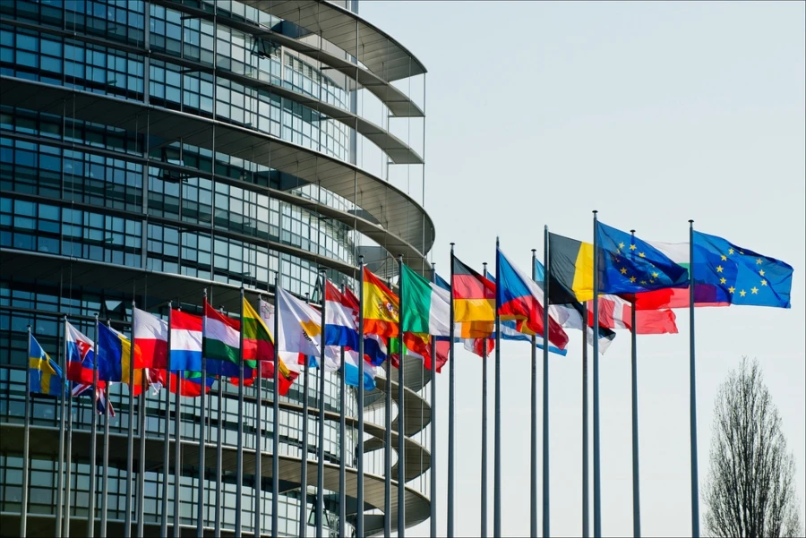 Europa s ''non papera'' fokus prebacila na Izborni zakon