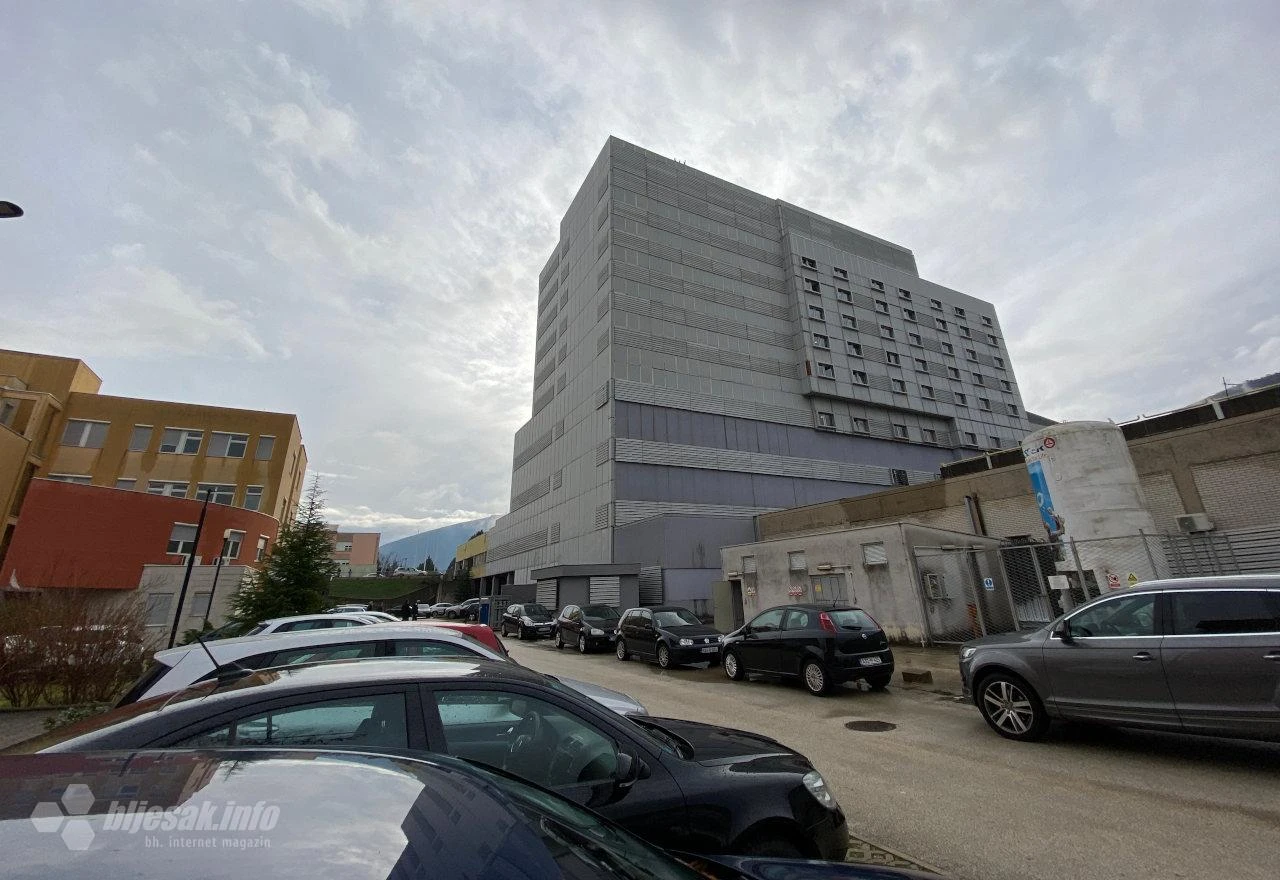 SKB Mostar obustavlja hladni program, peti kat ponovno za covid pacijente