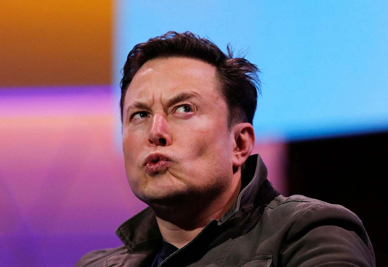 Tesla ulazi na tržište pametnih satova?