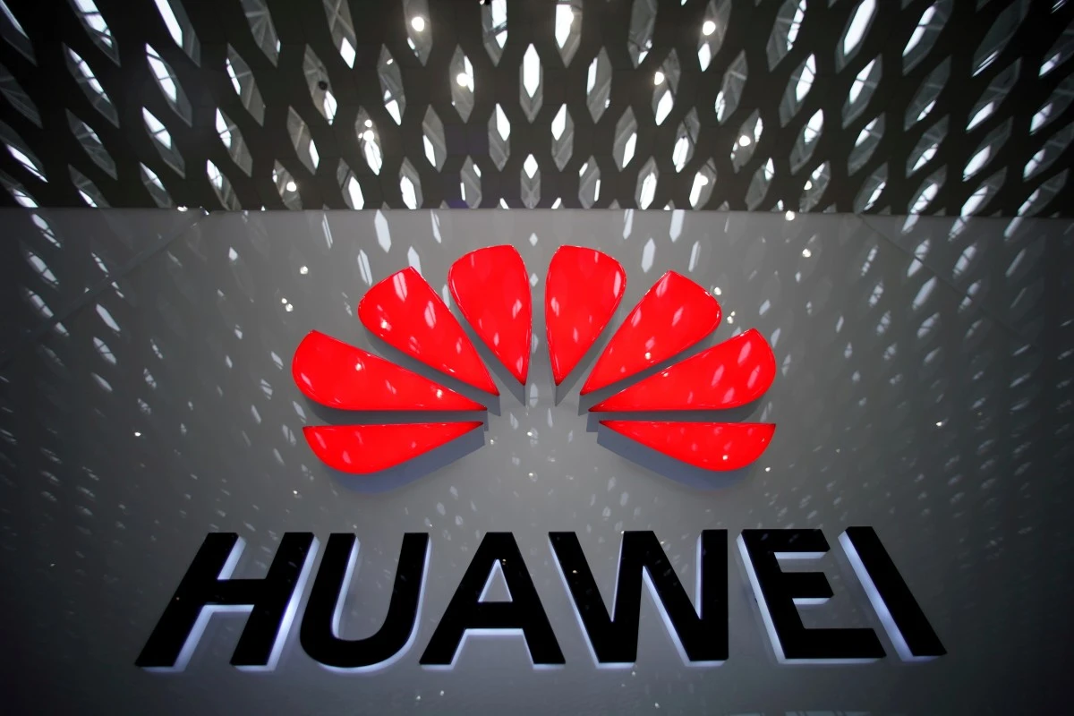 Huawei će graditi tvornicu u Francuskoj bez obzira na odluku o 5G-u