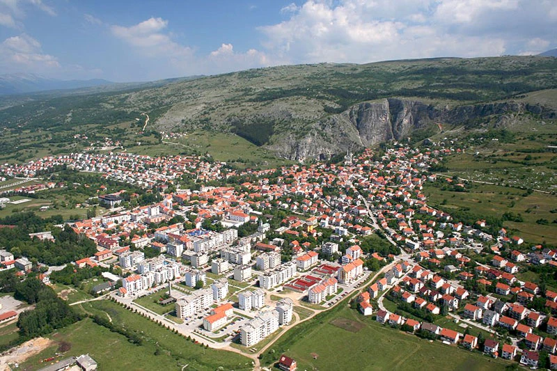 Umire Livno!